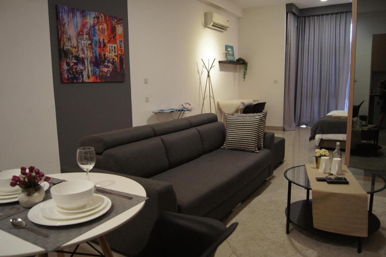 Twin Galaxy Suites By Iconic Bliss Johor Bahru Kültér fotó