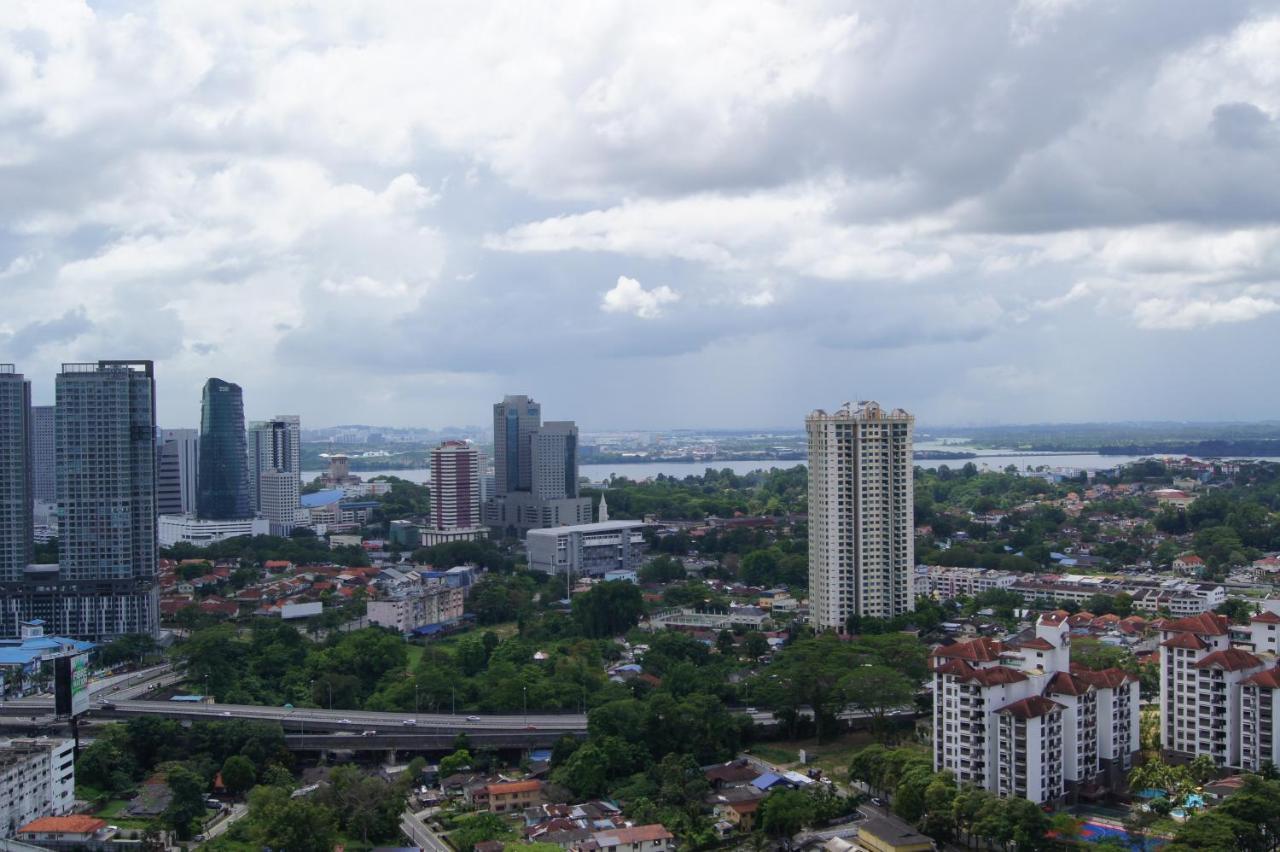 Twin Galaxy Suites By Iconic Bliss Johor Bahru Kültér fotó