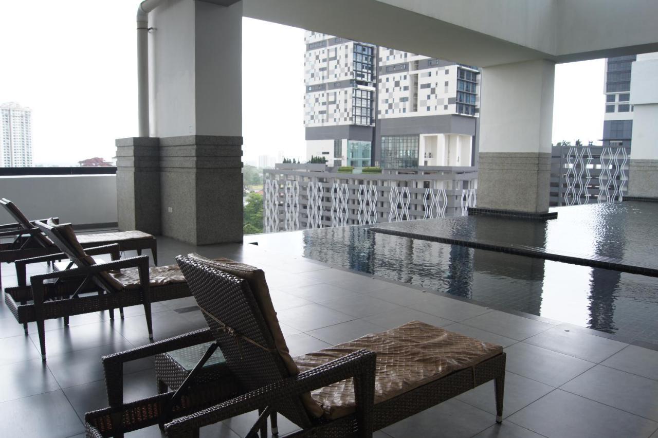 Twin Galaxy Suites By Iconic Bliss Johor Bahru Kültér fotó