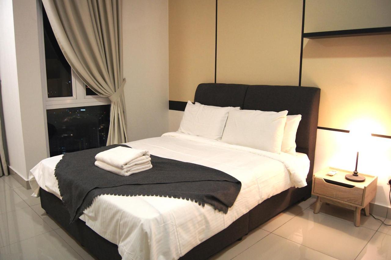 Twin Galaxy Suites By Iconic Bliss Johor Bahru Kültér fotó