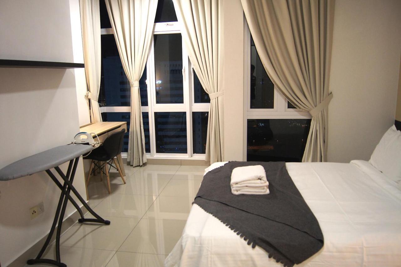 Twin Galaxy Suites By Iconic Bliss Johor Bahru Kültér fotó