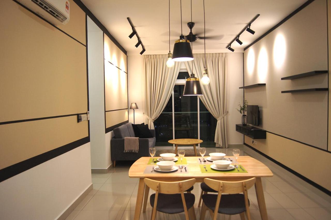 Twin Galaxy Suites By Iconic Bliss Johor Bahru Kültér fotó