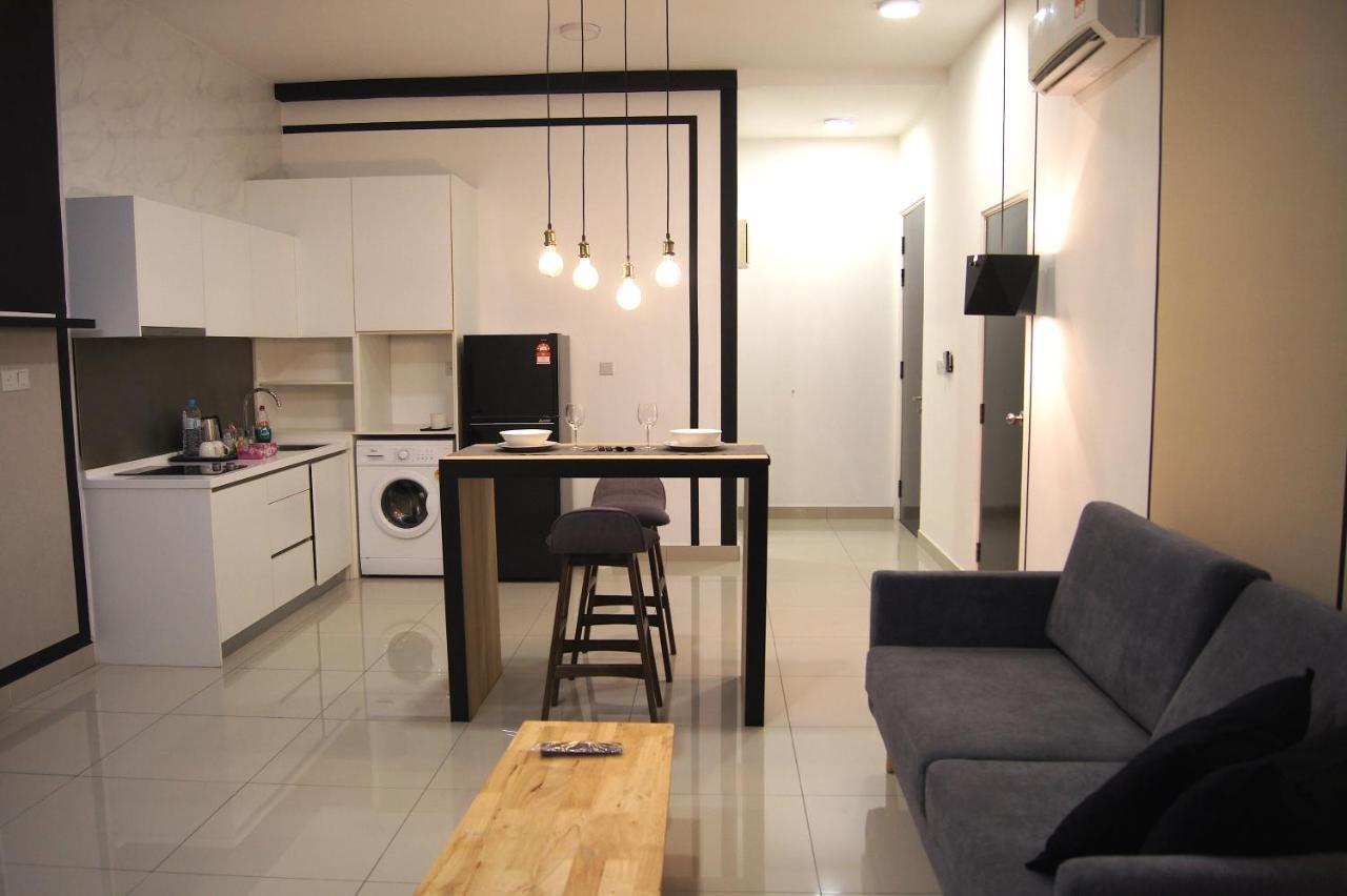 Twin Galaxy Suites By Iconic Bliss Johor Bahru Kültér fotó